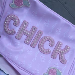 Stoney clover large pouch